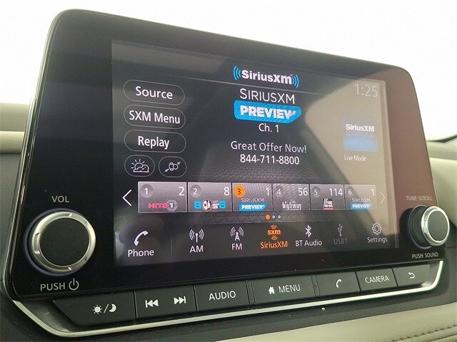 2023 Nissan Rogue SV photo 2