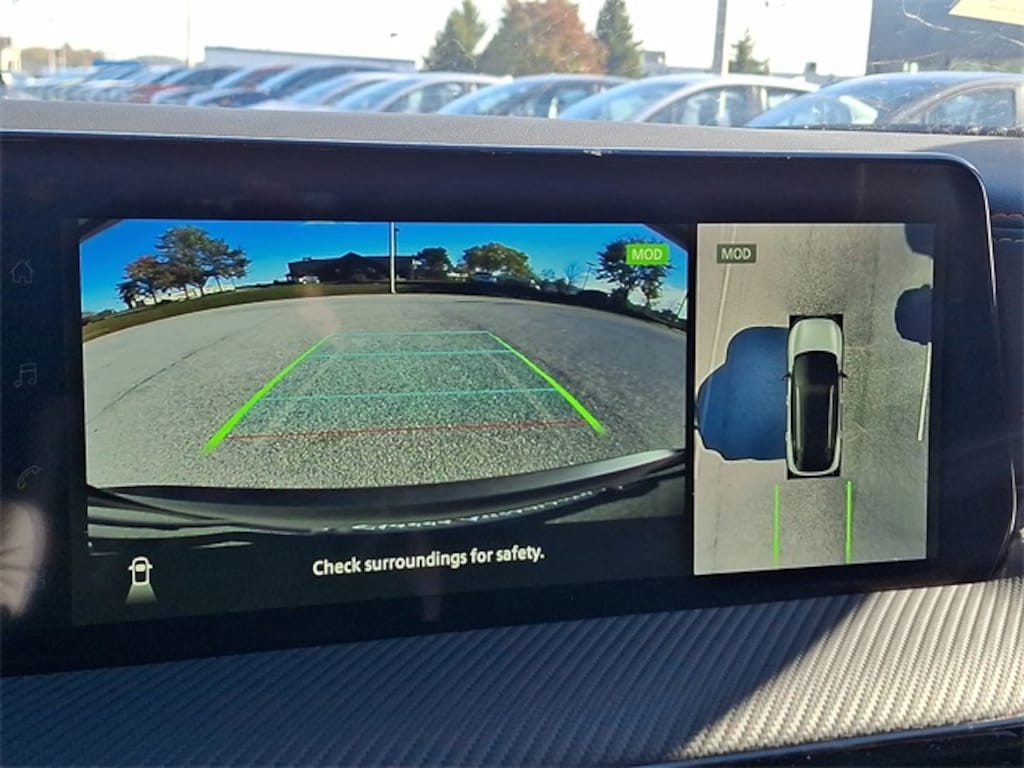 New 2026 Nissan Kicks SR SUV