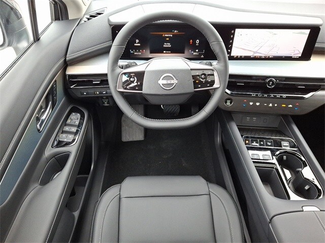 2025 Nissan Murano SL photo 2