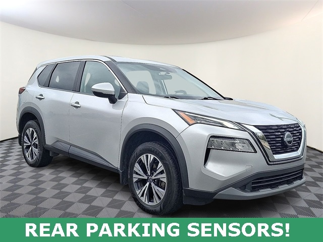 2022 Nissan Rogue SV's photo