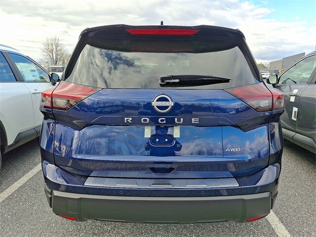2026 Nissan Rogue SV photo 3
