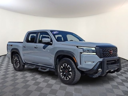 2023 Nissan Frontier PRO-4X Truck Crew Cab