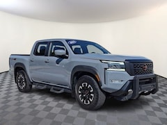 2023 Nissan Frontier PRO-4X Truck Crew Cab
