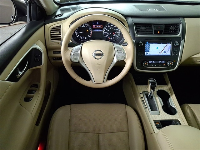 Used 2016 Nissan Altima SL with VIN 1N4AL3AP3GC109947 for sale in York, PA