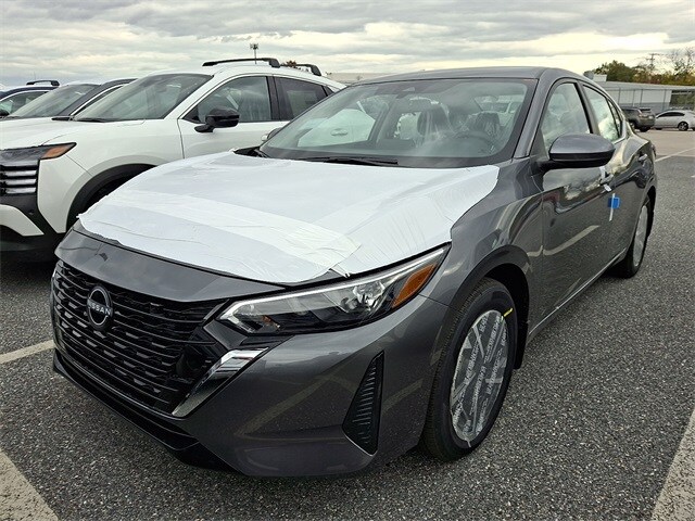 2025 Nissan Sentra SV photo 2