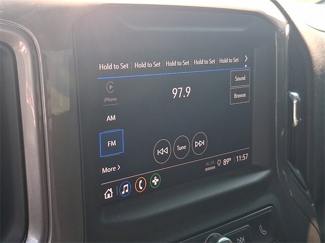2024 Chevrolet Silverado 1500 photo 3