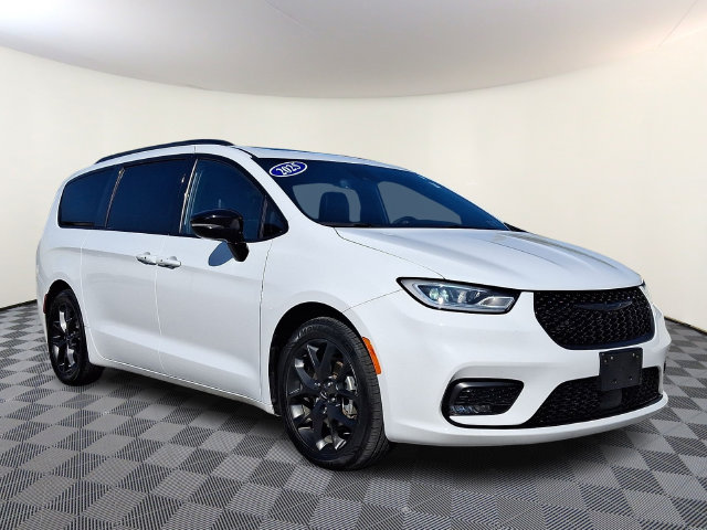 2025 Chrysler Pacifica