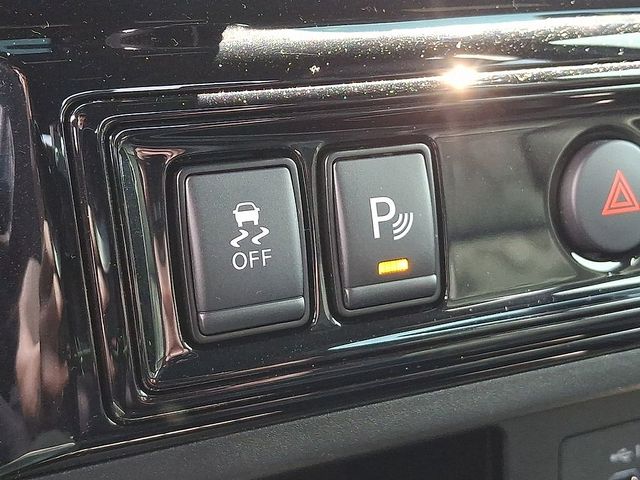 2024 Nissan Titan PRO-4X - Photo 25