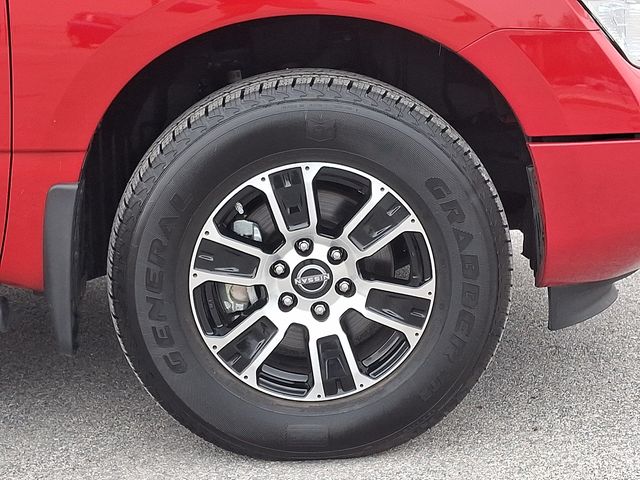 2024 Nissan Titan SV - Photo 11