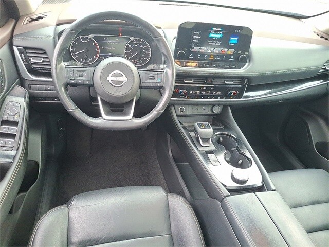 2022 Nissan Rogue SL photo 2