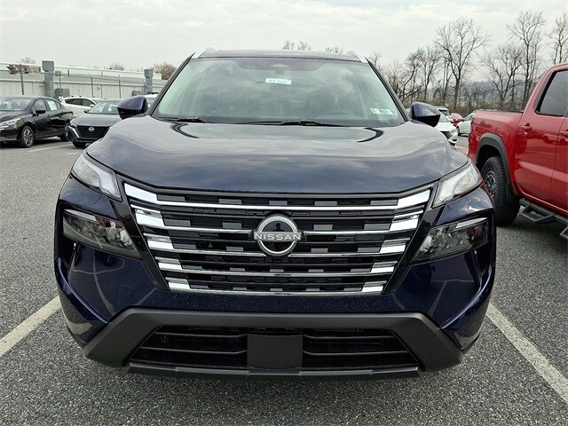 2026 Nissan Rogue SV photo 2