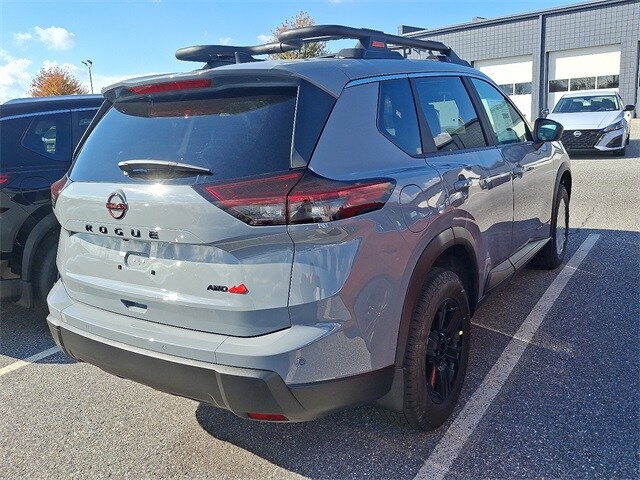 2026 Nissan Rogue SV photo 4