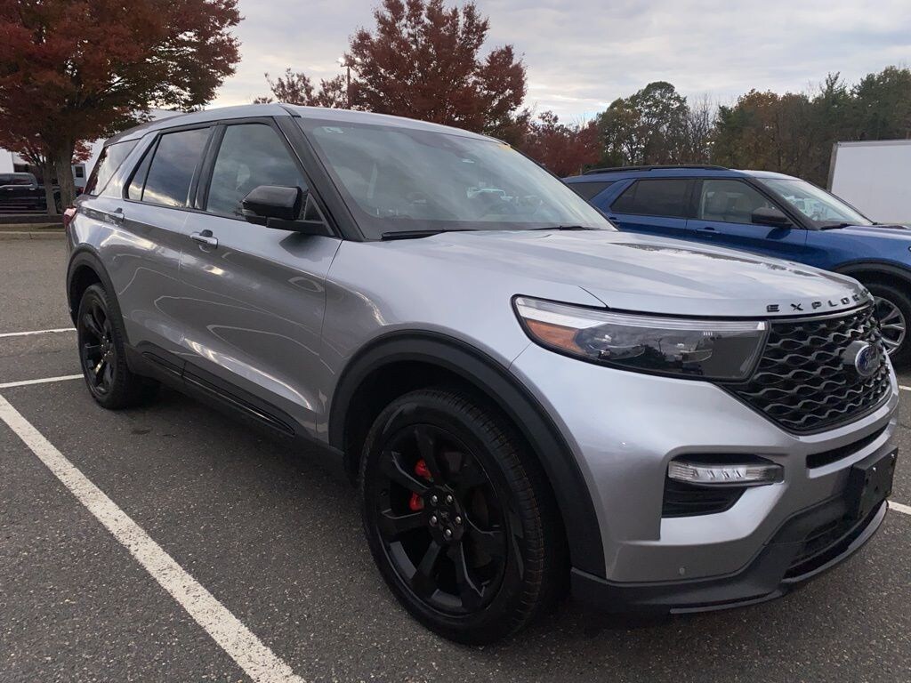 Used 2022 Ford Explorer ST SUV