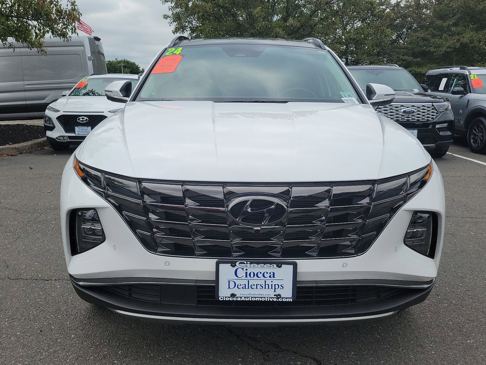 Used 2024 Hyundai Tucson Limited with VIN 5NMJECDE6RH380259 for sale in Flemington, NJ