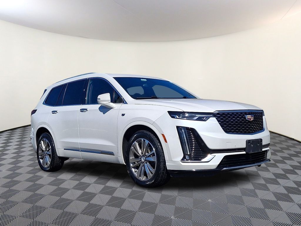 2021 Cadillac XT6