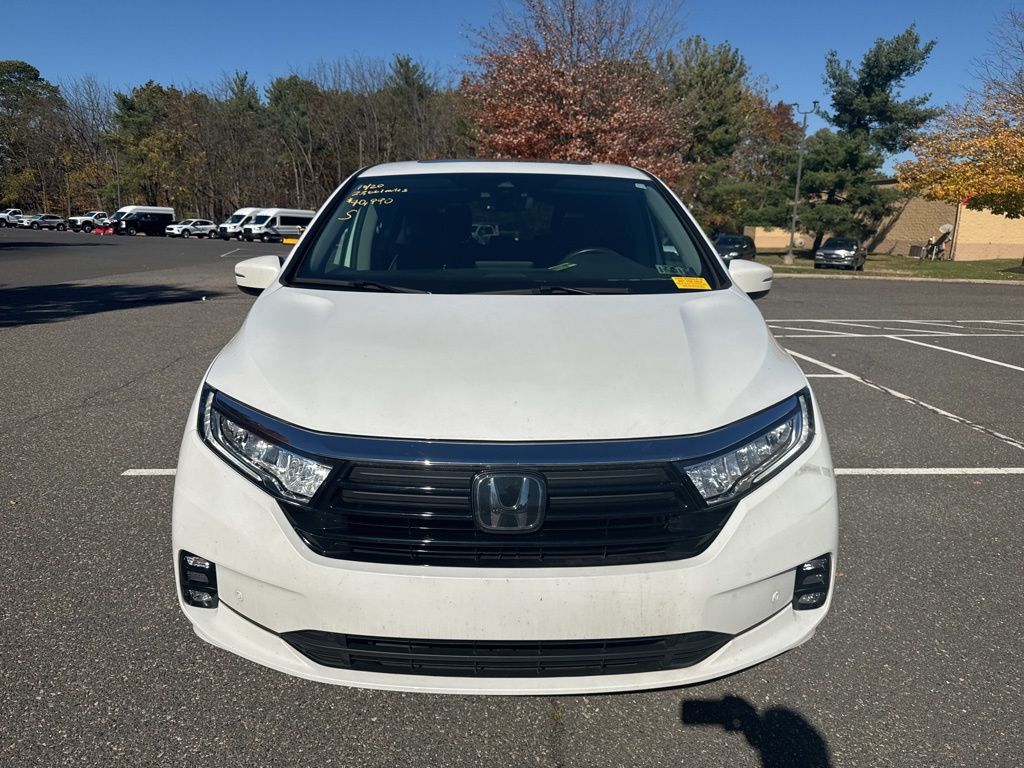 2023 Honda Odyssey Elite photo 3