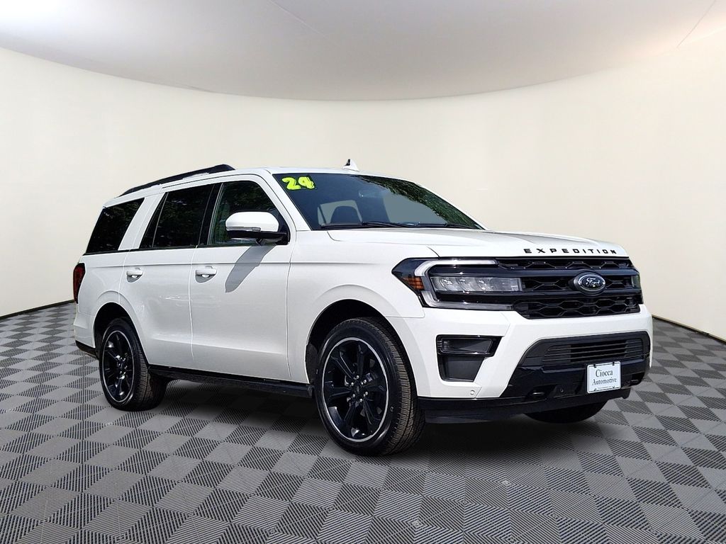 2024 Ford Expedition Limited 4X4's photo