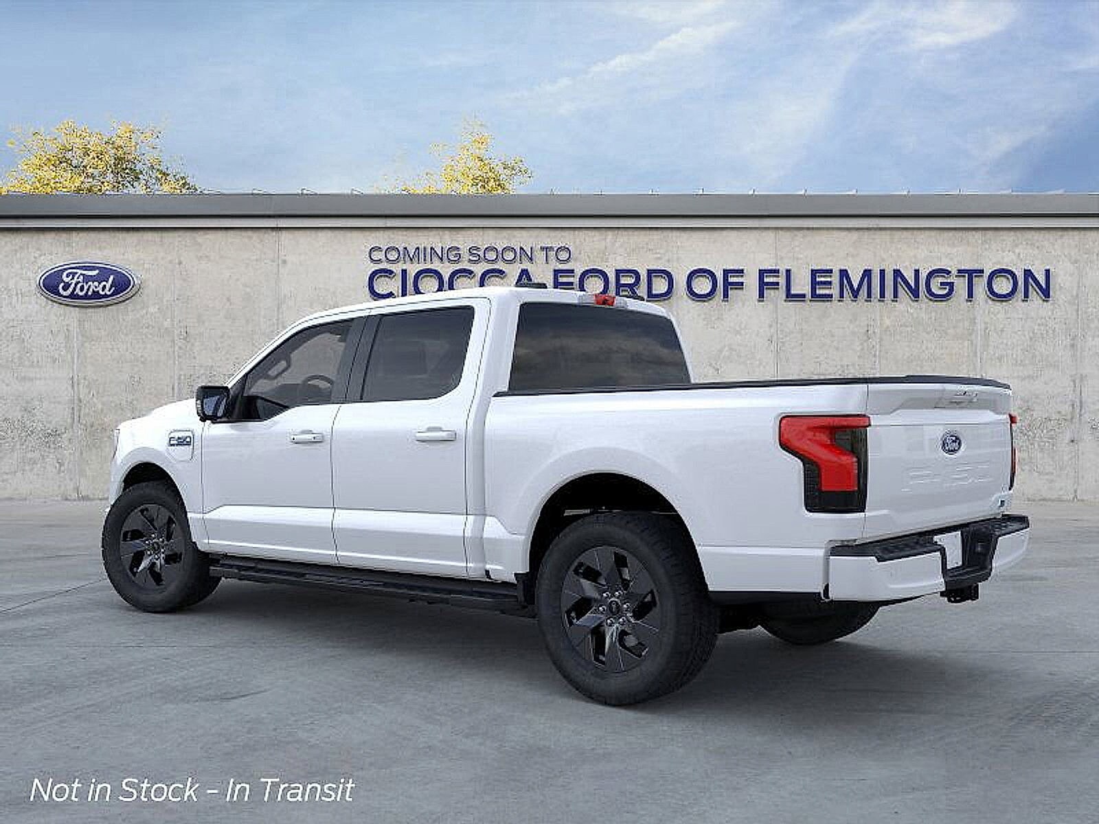2025 Ford F-150 Lightning photo 4