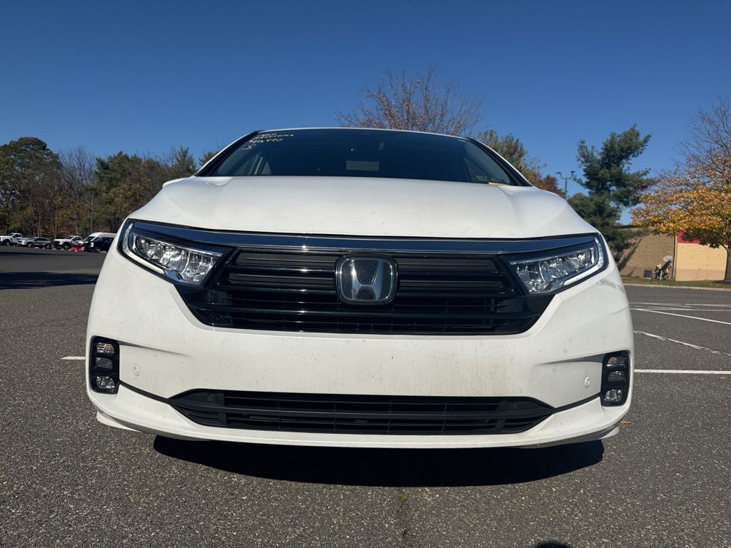 2023 Honda Odyssey Elite photo 2