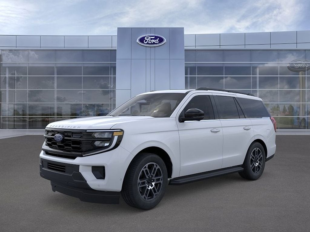 2026 Ford Expedition Active 4x4's photo