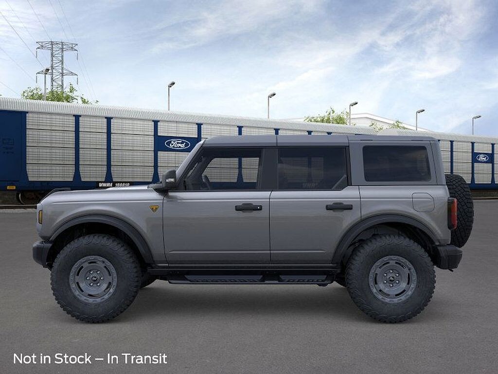New 2025 Ford Bronco Badlands SUV