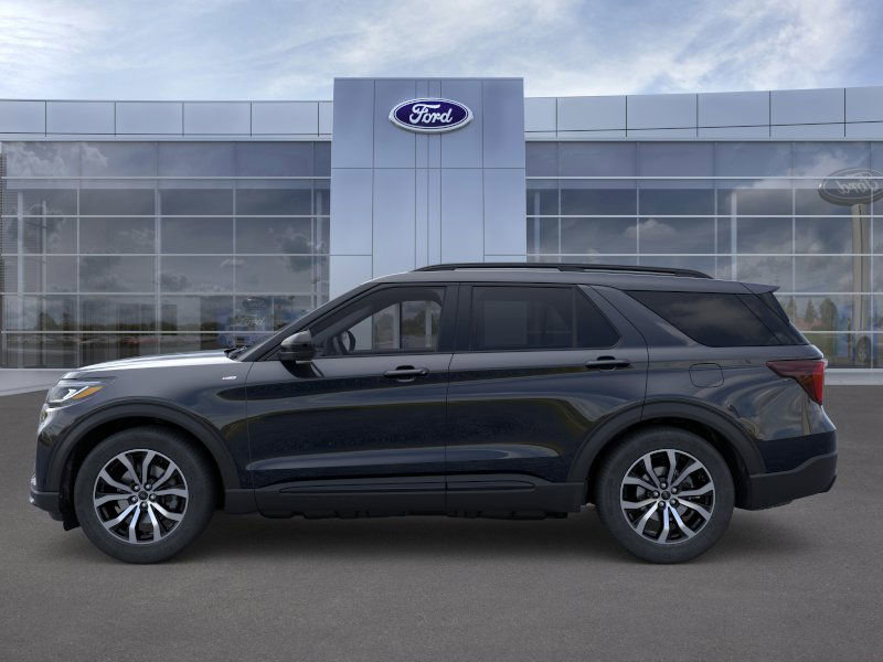 2025 Ford Explorer ST-Line photo 3