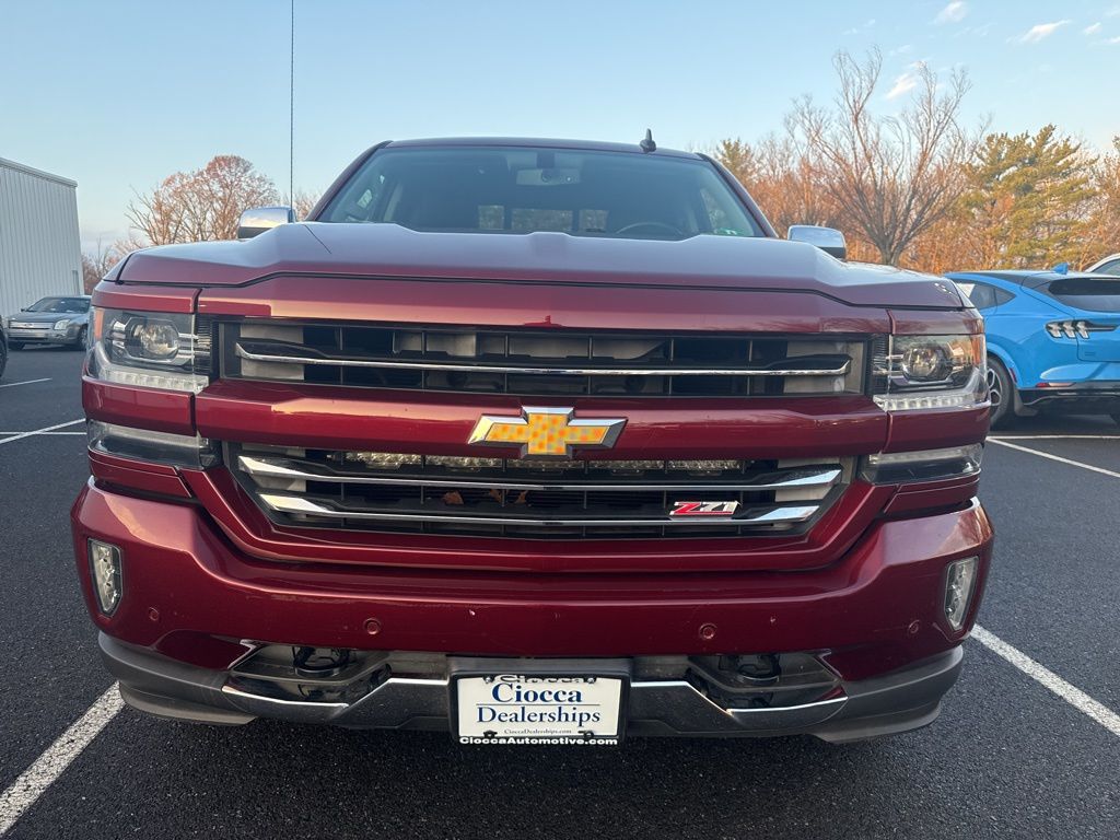 2016 Chevrolet Silverado 1500 LTZ photo 3