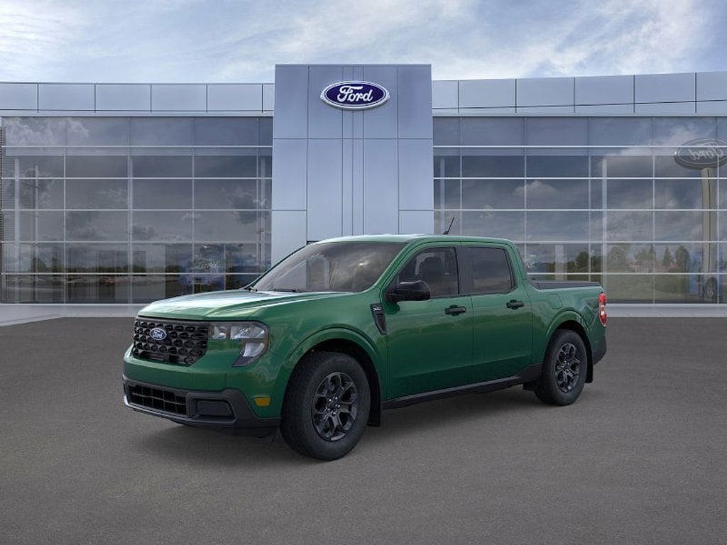New 2025 Ford Maverick XLT Truck SuperCrew