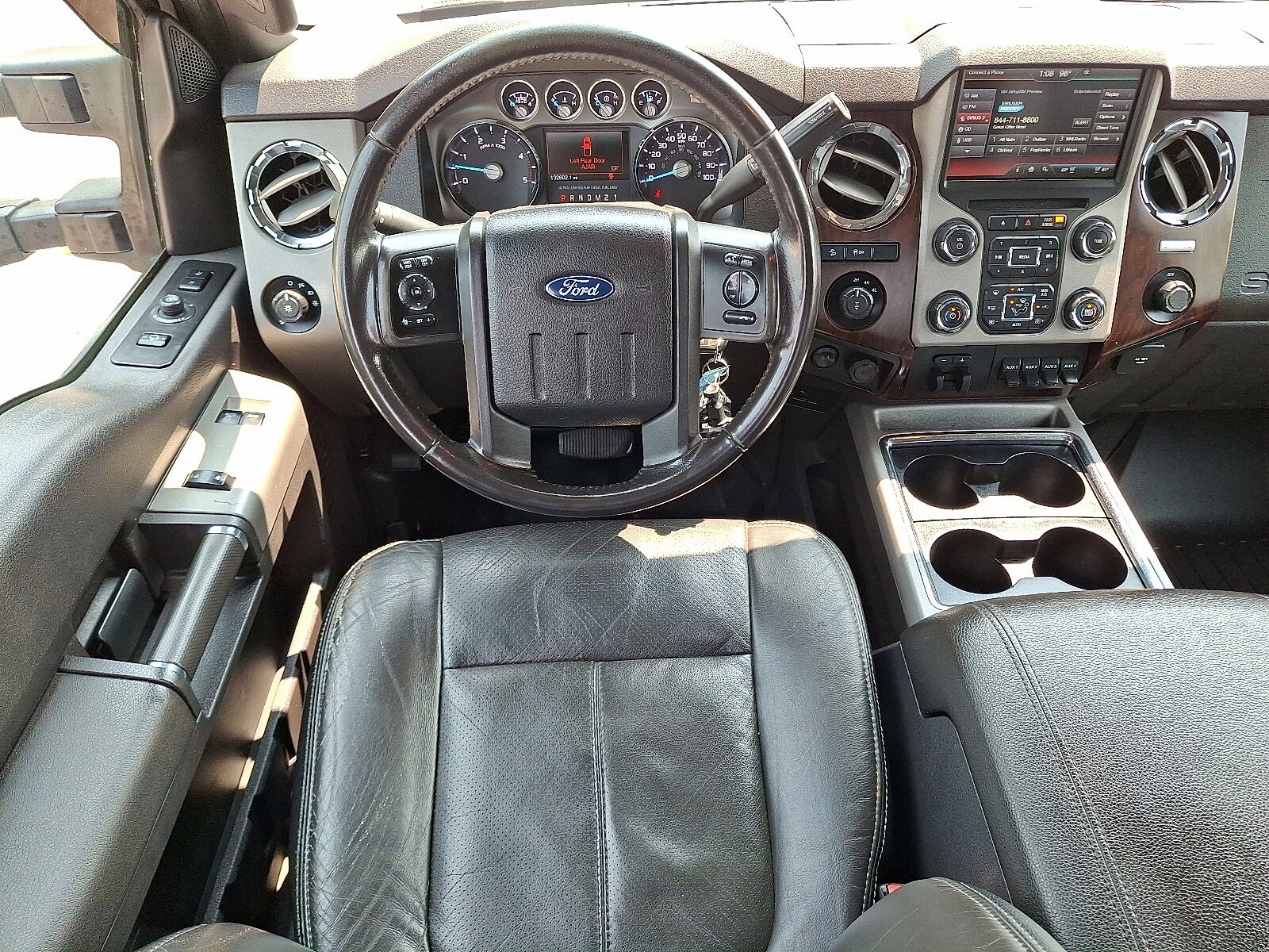 2016 Ford F-350 Lariat photo 2