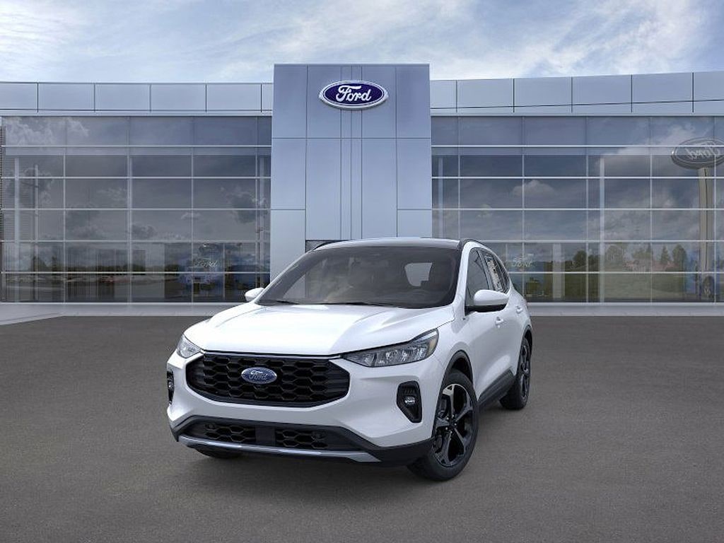 New 2026 Ford Escape Hybrid ST-Line Select SUV