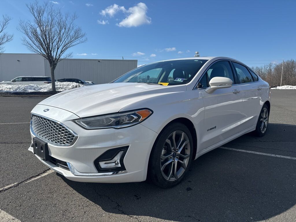 Used 2019 Ford Fusion Hybrid Titanium Sedan