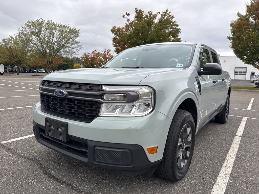 2023 Ford Maverick XLT photo 4