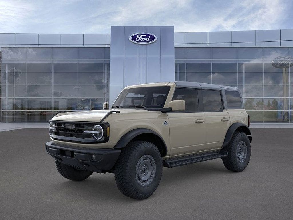 2025 Ford Bronco 4-Door Outer Banks's photo