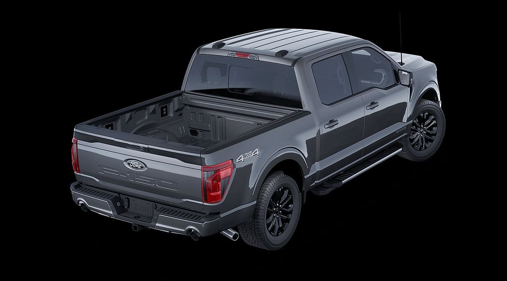 2025 Ford F-150 XLT photo 3