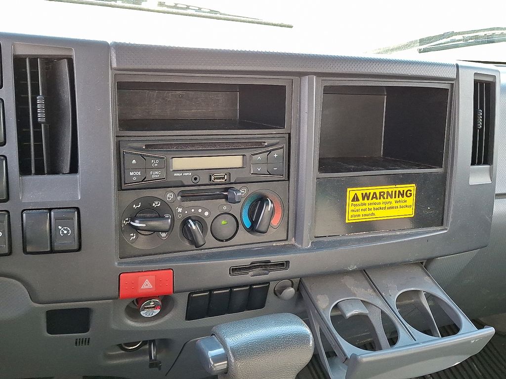 2017 Isuzu NPR photo 3