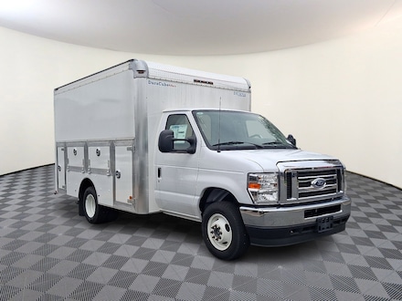 2024 Ford E-Series Cutaway Truck