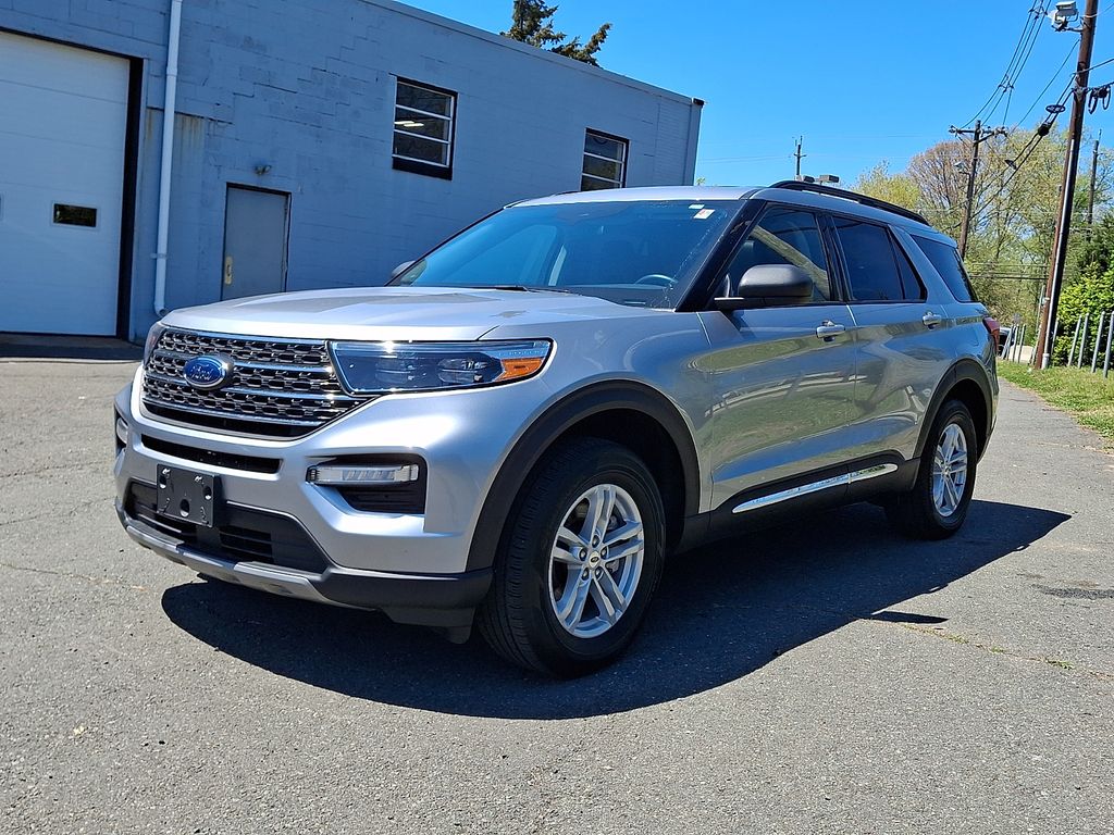2022 Ford Explorer XLT - Photo 6