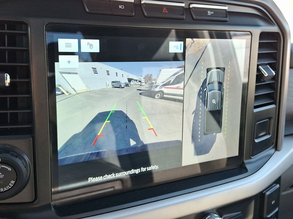 2022 Ford F-150 XLT photo 4