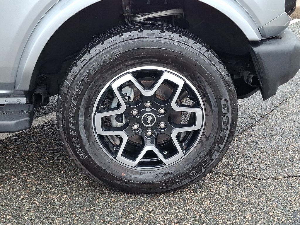 2023 Ford Bronco 4-Door Outer Banks - Photo 11