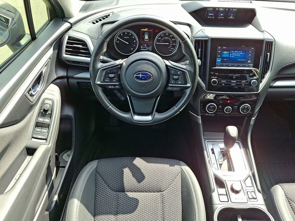 2020 Subaru Forester Premium photo 2