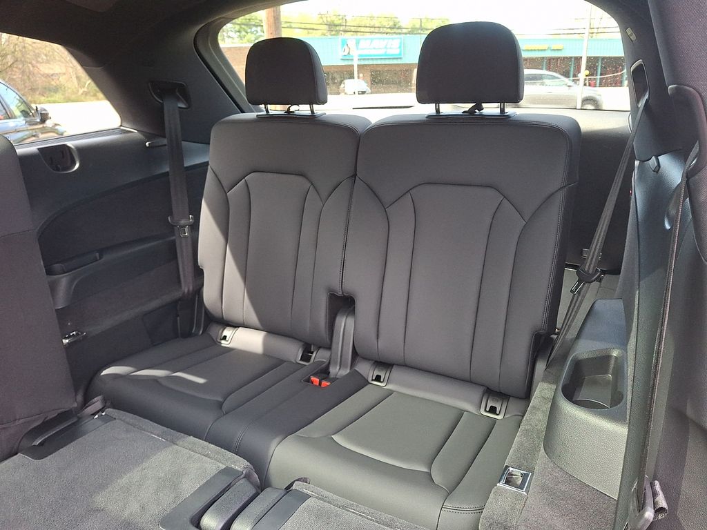 2025 Audi Q7 Premium Plus - Photo 15