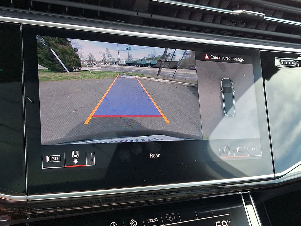 2025 Audi Q7 Premium Plus - Photo 4