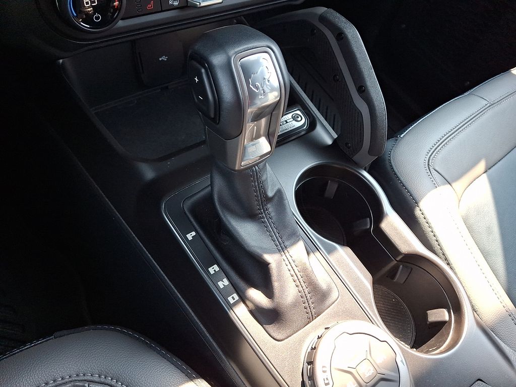 2024 Ford Bronco 4-Door Outer Banks - Photo 17