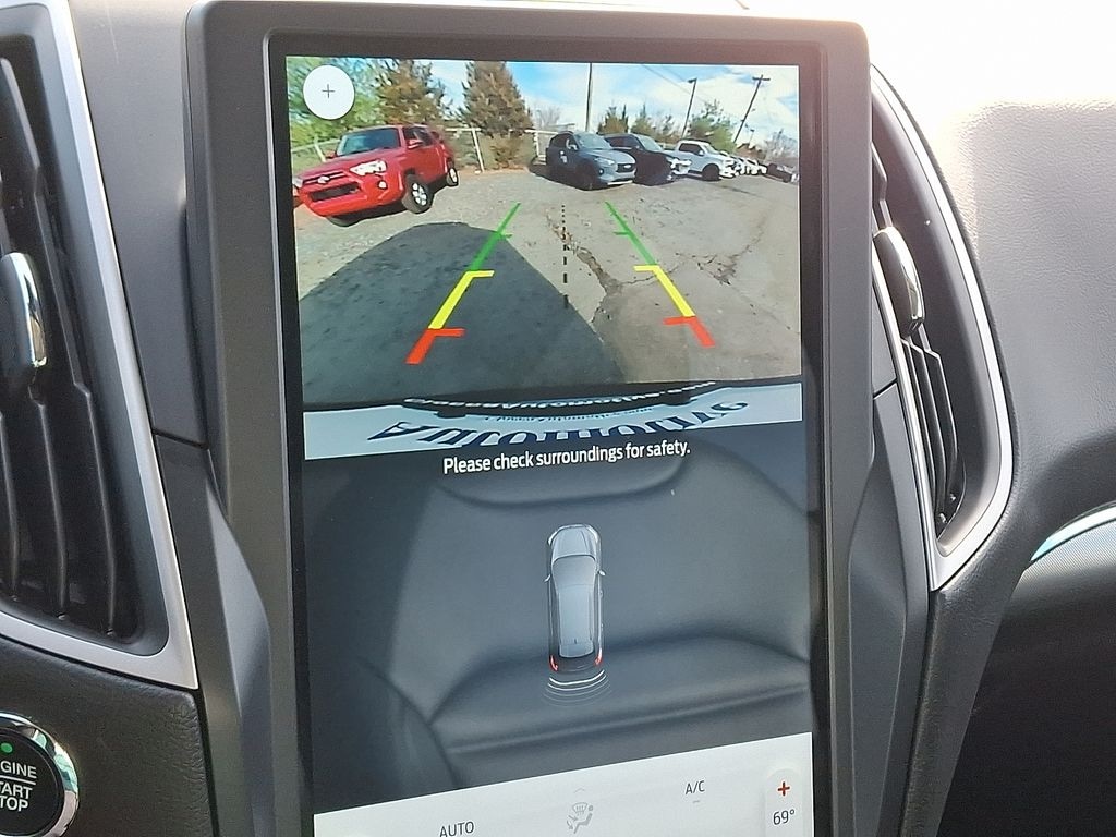 Used 2022 Ford Edge SEL SUV