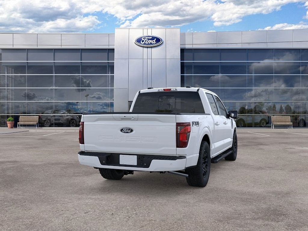 2026 Ford F-150 XLT - Photo 8