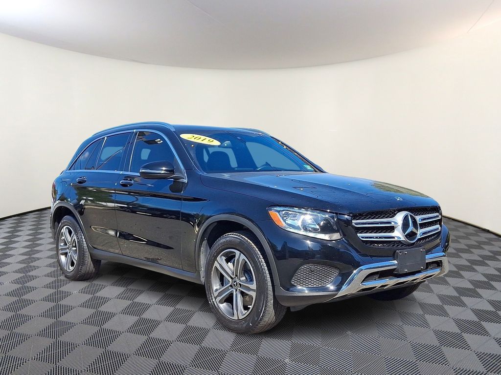 2019 Mercedes-Benz GLC GLC300