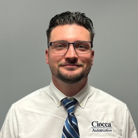 Staff member Robert Salvatore from 4e30803c57b8
