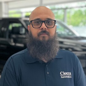 Staff member Brandon Johnson from 516b1d1e7708