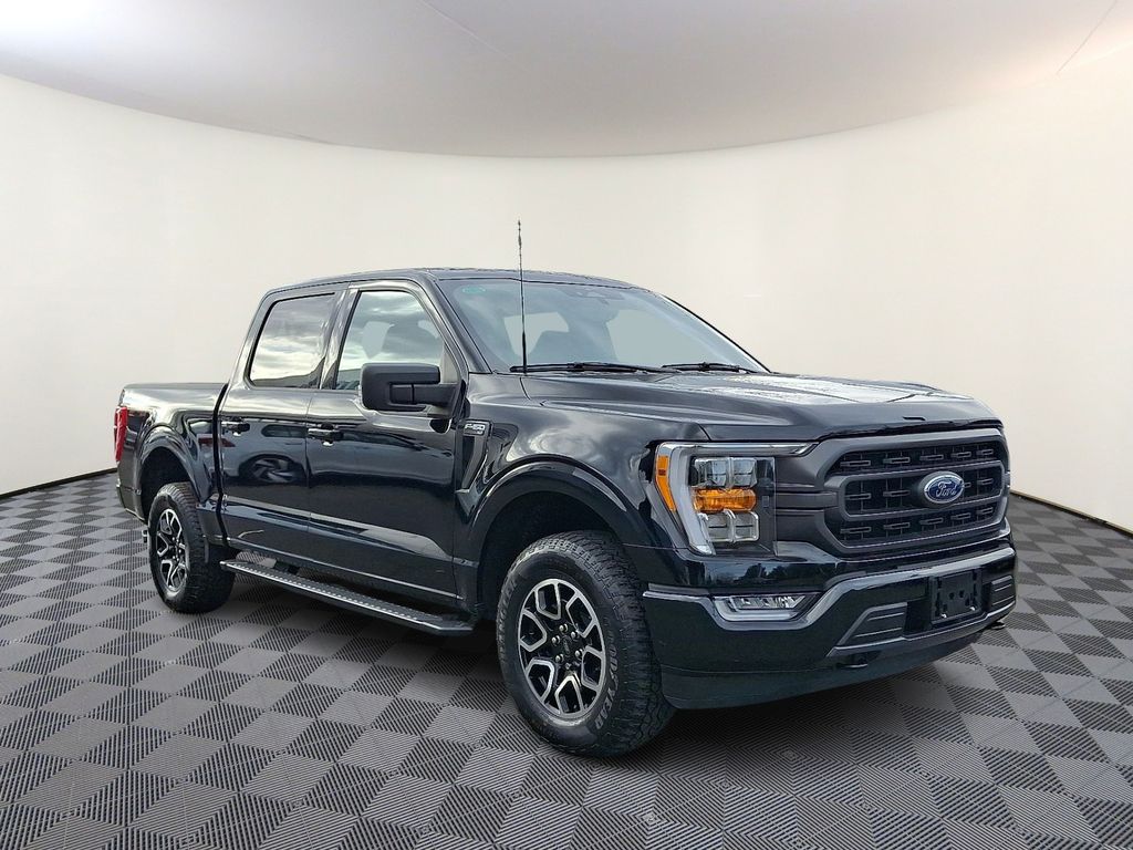 2023 Ford F-150 XLT's photo