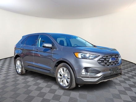 2022 Ford Edge Titanium SUV